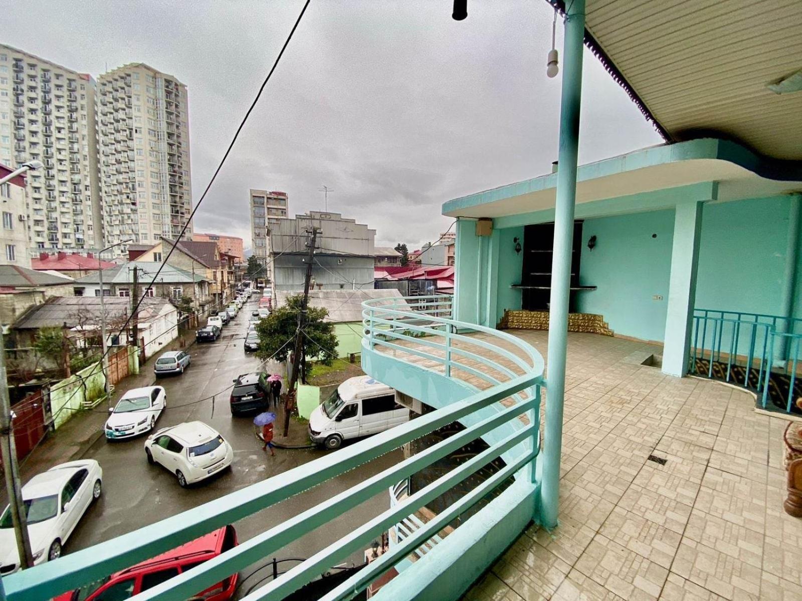 Apartmán Nino And Ali Batumi Exteriér fotografie