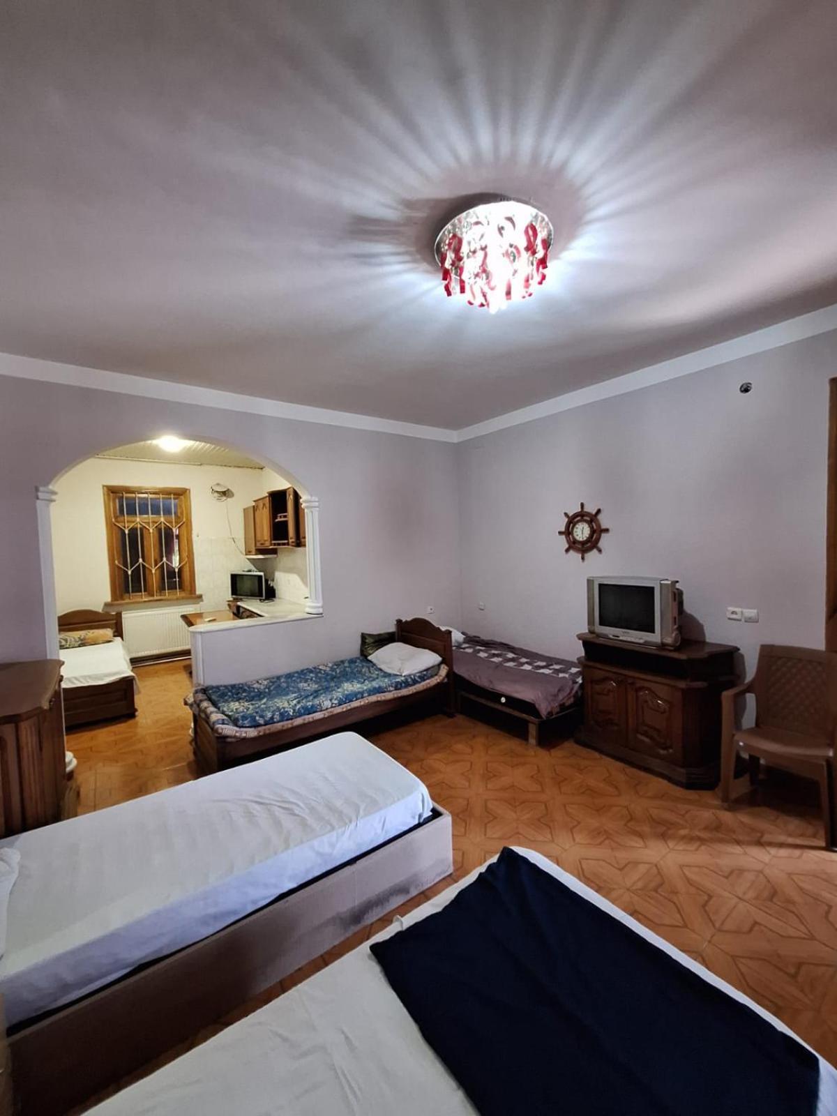 Apartmán Nino And Ali Batumi Exteriér fotografie