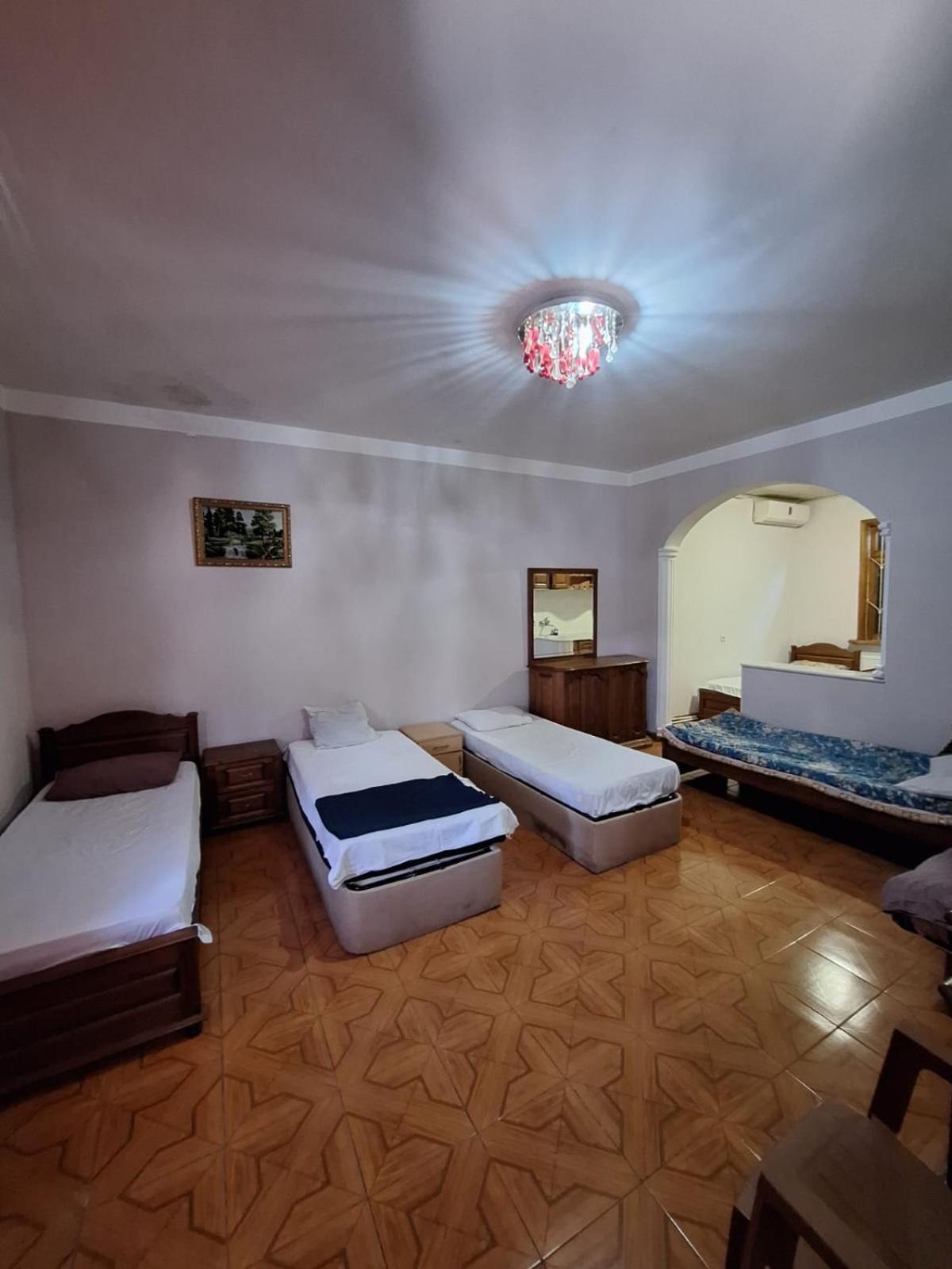 Apartmán Nino And Ali Batumi Exteriér fotografie